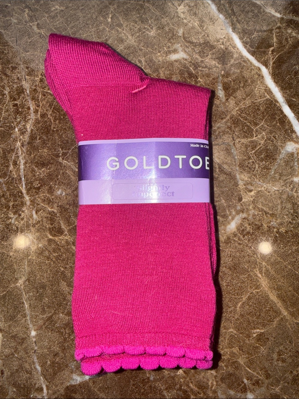 Gold Toe Women's Hot Pink Crew Socks with Scalloped Cuff